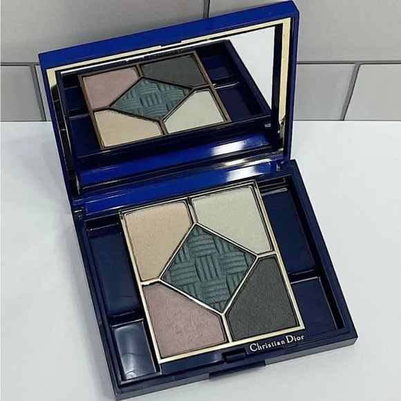 Dior 310 Faux-Uni Color Bouquet Eyeshadow Palette - Picture 1 of 1